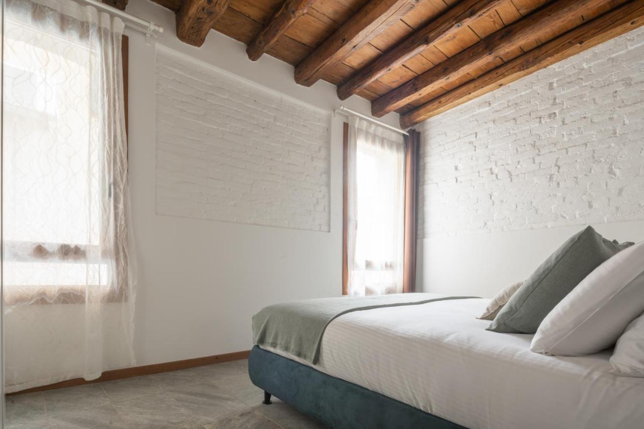 Castello Apartment With Garden R&R Венеция Экстерьер фото